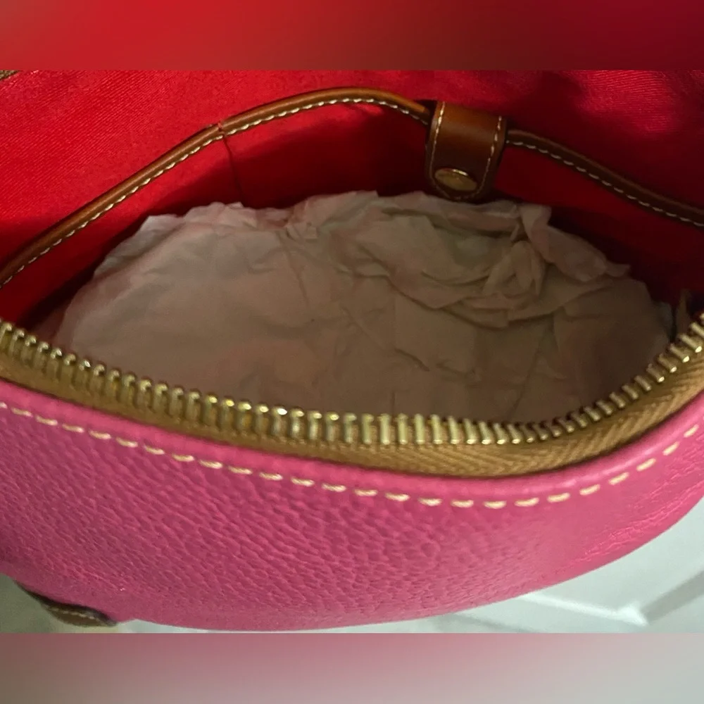 DOONEY AND BURKE …Hot Pink Leather Crossbody Bag - Picture 6 of 15